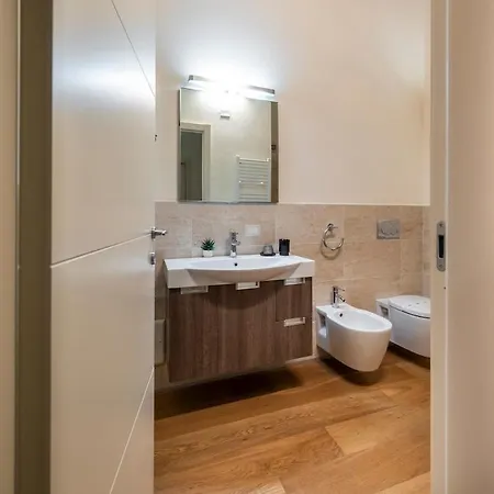 Daire Deluxe In Palazzo Storico - Centro - Porto Vecchio Sassari