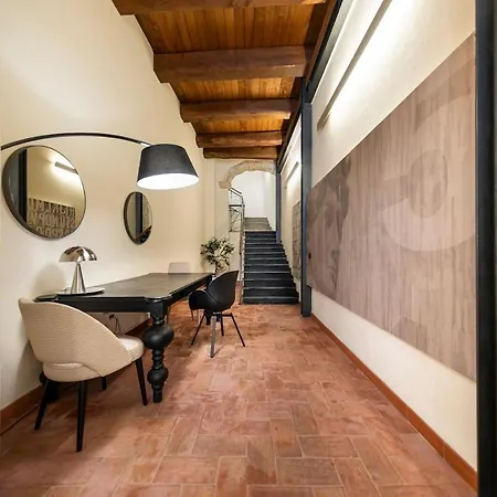 Lägenhet Deluxe In Palazzo Storico - Centro - Porto Vecchio *