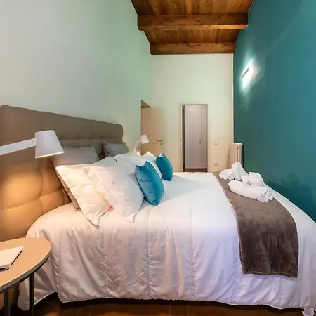 Deluxe In Palazzo Storico - Centro - Porto Vecchio * Sassari