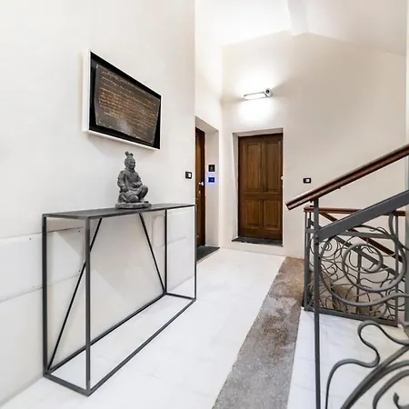 Deluxe In Palazzo Storico - Centro - Porto Vecchio Daire