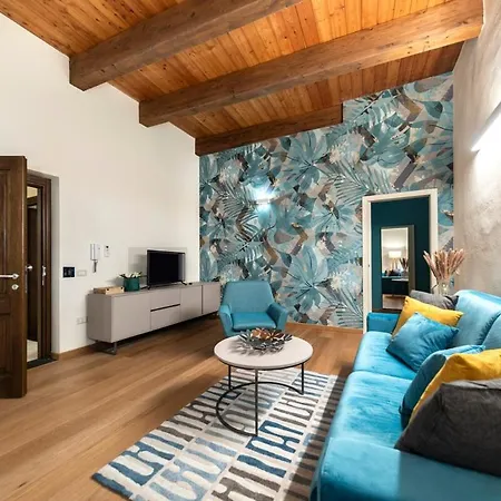 Deluxe In Palazzo Storico - Centro - Porto Vecchio