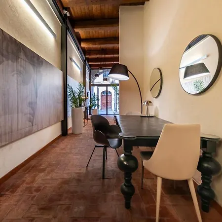 Deluxe In Palazzo Storico - Centro - Porto Vecchio * Sassari