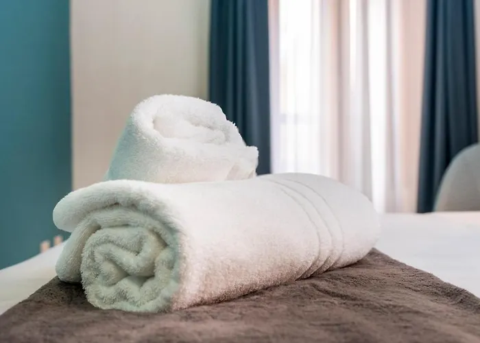 Deluxe In Palazzo Storico - Centro - Porto Vecchio * סאסארי